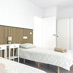 Hébergement de vacances Fully Refurbished Private 3br Heated Pool *