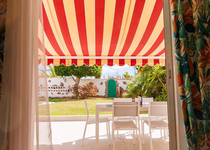 Dom wakacyjny Fully Refurbished Private 3br Heated Pool *