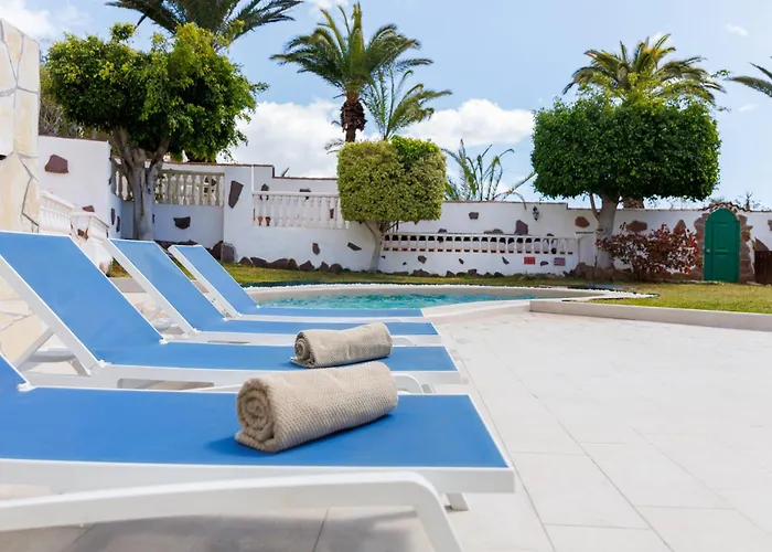 Fully Refurbished Private 3br Heated Pool Vakantiehuis Callao Salvaje