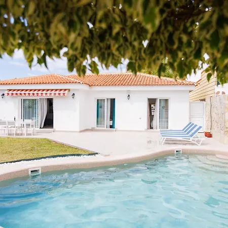 Fully Refurbished Private 3br Heated Pool * Callao Salvaje