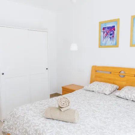 Fully Refurbished Private 3br Heated Pool Callao Salvaje