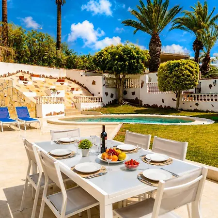 بيت للعطل Private Heated Pool 3br Family Retreat, Aircon, Costa Adeje By Aqua Vista Tenerife *