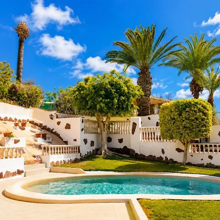 بيت للعطل Private Heated Pool 3br Family Retreat, Aircon, Costa Adeje By Aqua Vista Tenerife