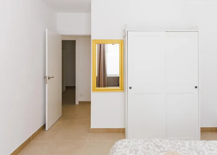 Fully Refurbished Private 3br Heated Pool 卡亚俄萨尔瓦赫