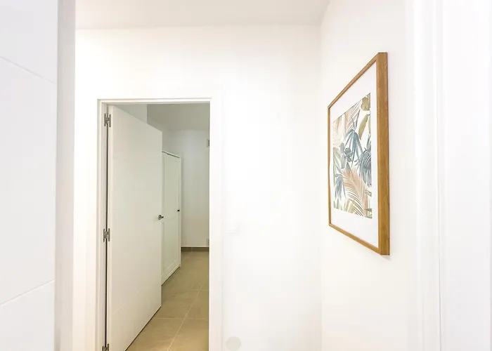 Fully Refurbished Private 3br Heated Pool 卡亚俄萨尔瓦赫