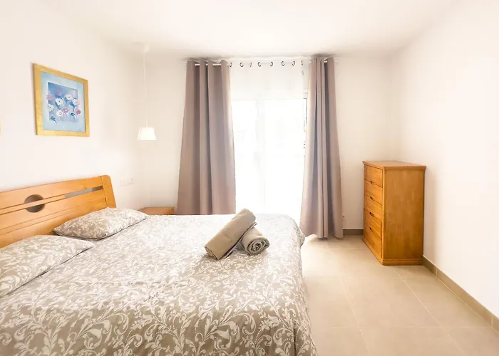 度假居 Fully Refurbished Private 3br Heated Pool *