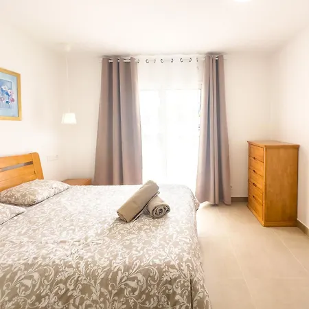 Hébergement de vacances Private Heated Pool 3br Family Retreat, Aircon, Costa Adeje *