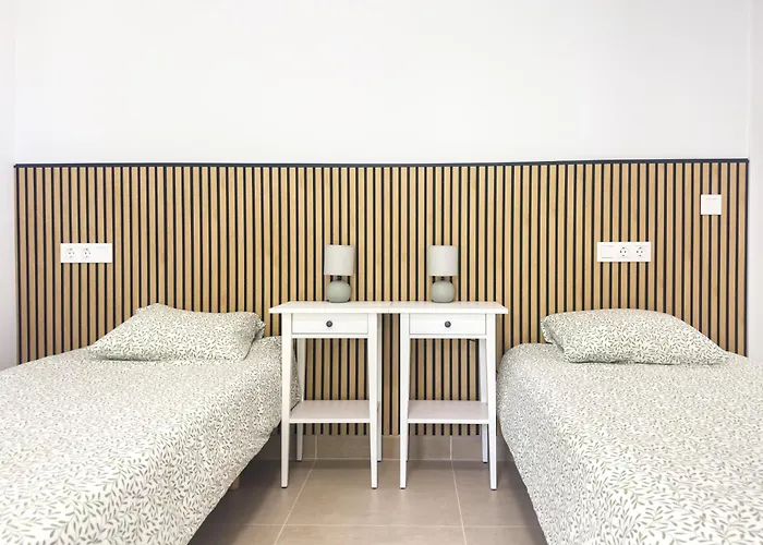 Fully Refurbished Private 3br Heated Pool Callao Salvaje