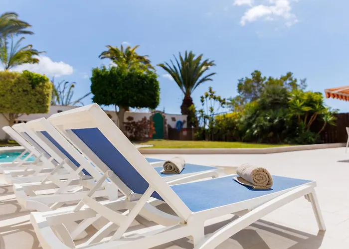 Fully Refurbished Private 3br Heated Pool * Callao Salvaje