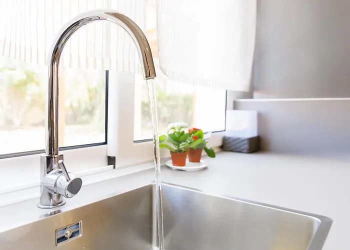 Fully Refurbished Private 3br Heated Pool *